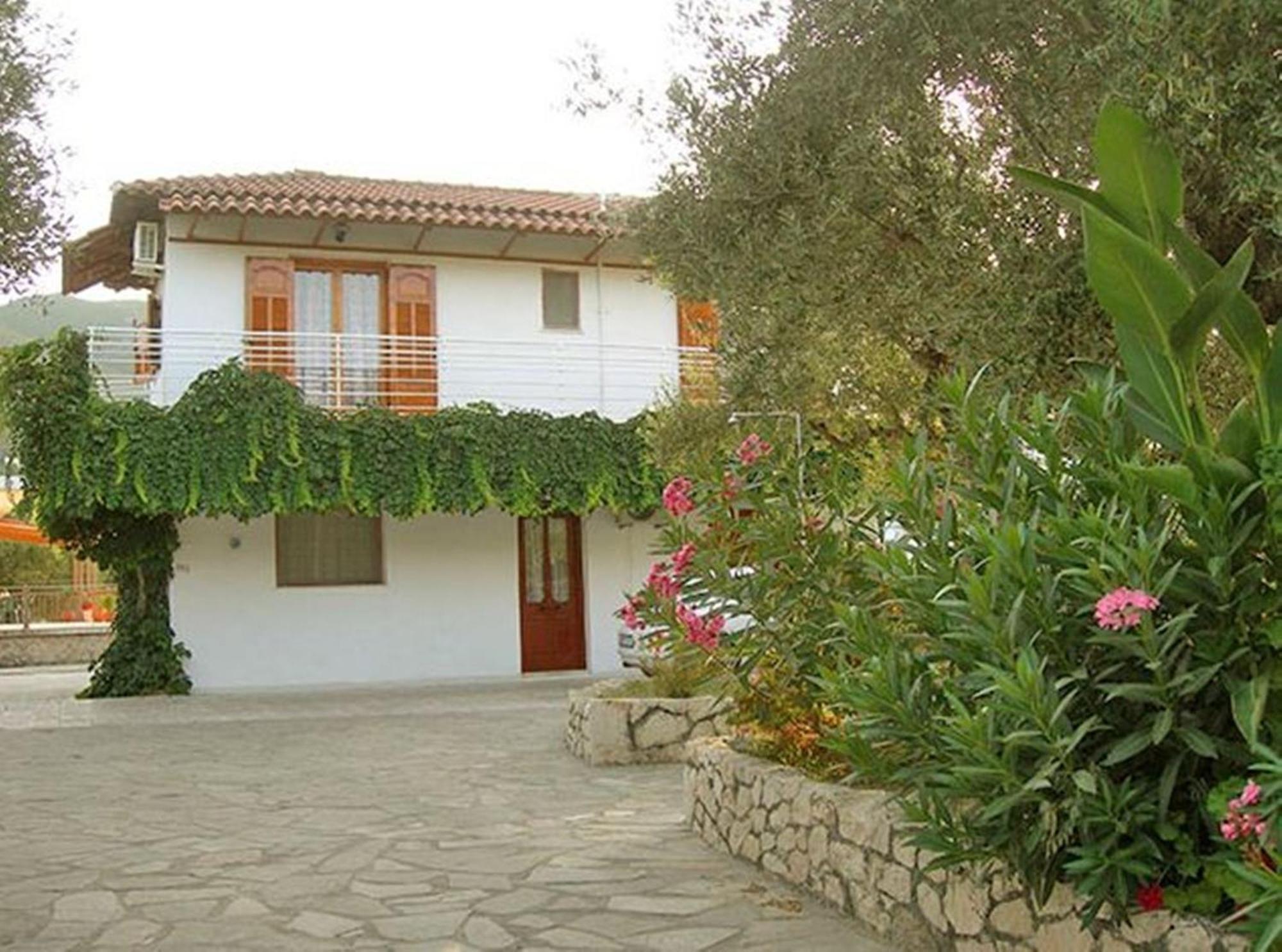 Irini Studios Alykes  Dış mekan fotoğraf